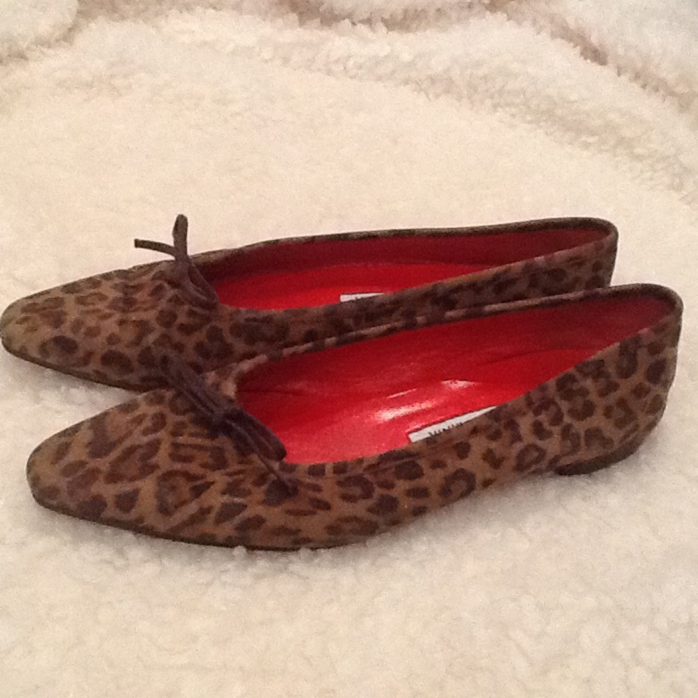 Manolo Blahnik leopard print flats